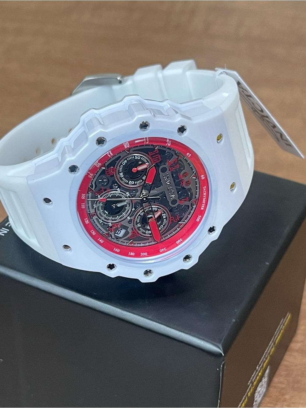 Invicta Racing Vaulthan Men's Watch - 44mm, White & Red (69660) New - Picture 7 of 12